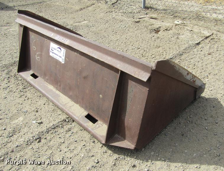 image for item DE6659 Rawson low profile skid steer bucket