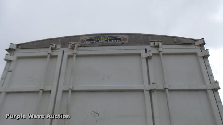 image for item DP9574 1975 Ford 900 grain truck