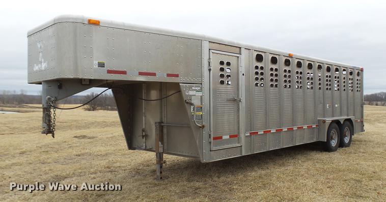 image for item DP9576 2006 Wilson PSGN-3724T livestock trailer