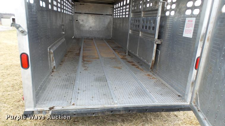 image for item DP9576 2006 Wilson PSGN-3724T livestock trailer