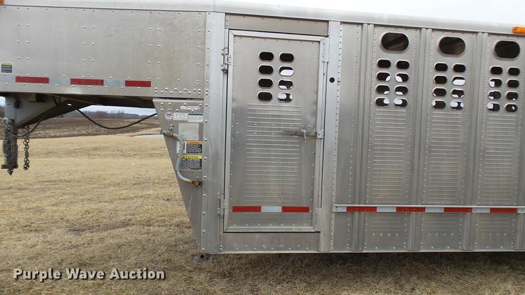 image for item DP9576 2006 Wilson PSGN-3724T livestock trailer