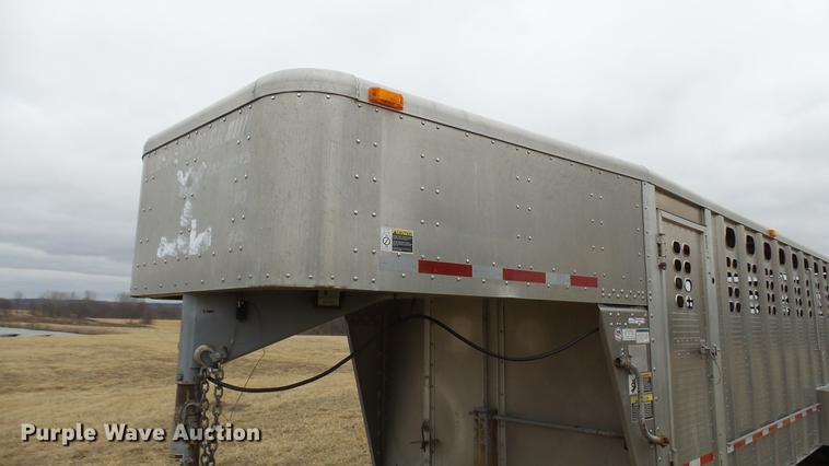 image for item DP9576 2006 Wilson PSGN-3724T livestock trailer