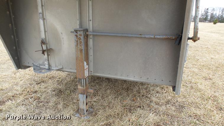 image for item DP9576 2006 Wilson PSGN-3724T livestock trailer