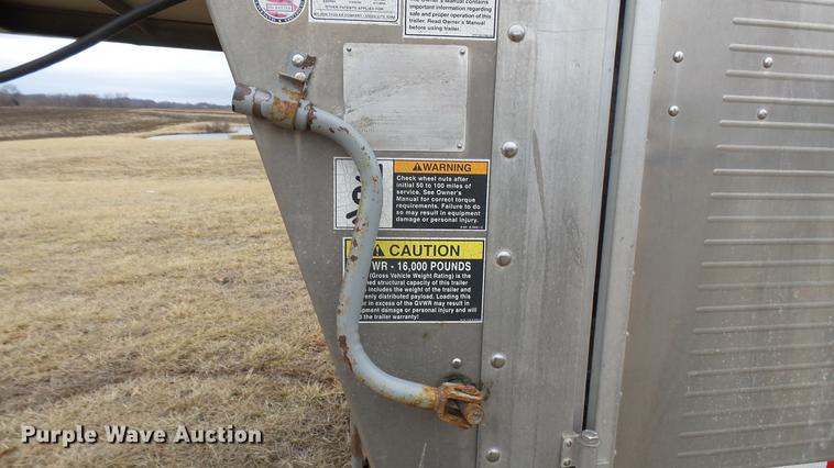 image for item DP9576 2006 Wilson PSGN-3724T livestock trailer