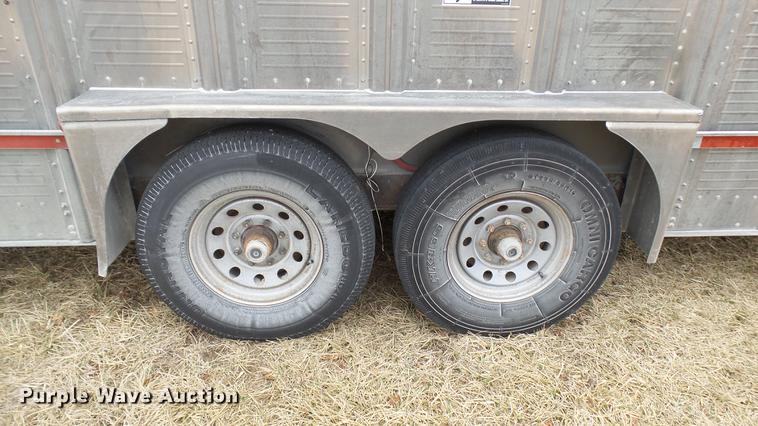 image for item DP9576 2006 Wilson PSGN-3724T livestock trailer