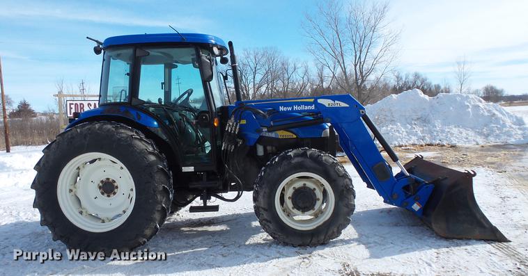 image for item DV9552 2009 New Holland TD5050 MFWD tractor