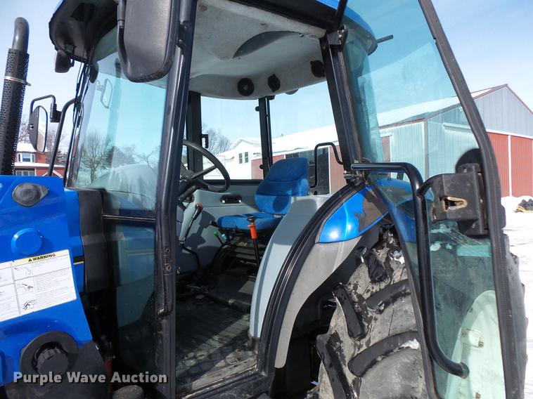 image for item DV9552 2009 New Holland TD5050 MFWD tractor