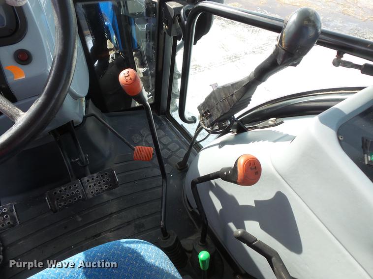 image for item DV9552 2009 New Holland TD5050 MFWD tractor