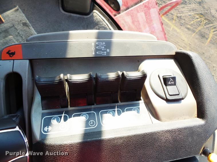 image for item DV9571 2011 Case IH 500 Quadtrac 4WD tractor