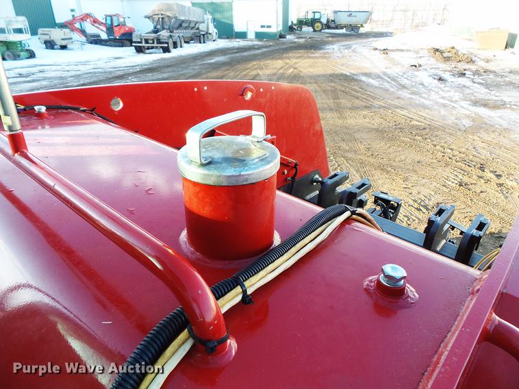 image for item DV9571 2011 Case IH 500 Quadtrac 4WD tractor