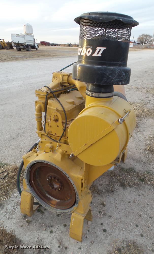 image for item EN9530 Caterpillar six cylinder turbo diesel engine
