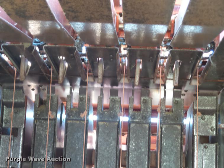 image for item H1556 1998 Hesston 4900 large square baler