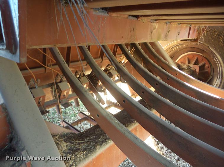 image for item H1556 1998 Hesston 4900 large square baler