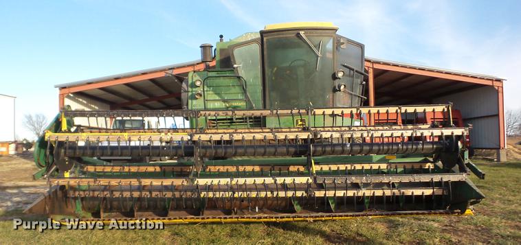 image for item J8550 John Deere 6620 Turbo RWA combine