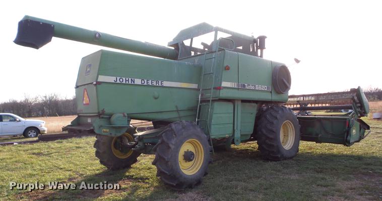 image for item J8550 John Deere 6620 Turbo RWA combine