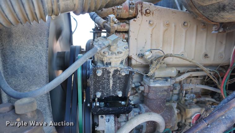 image for item DB0350 1990 International G2504 truck chassis