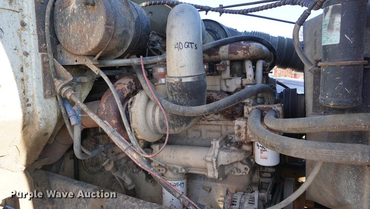 image for item DB0350 1990 International G2504 truck chassis