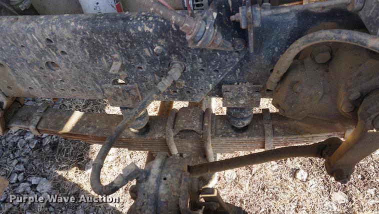 image for item DB0350 1990 International G2504 truck chassis