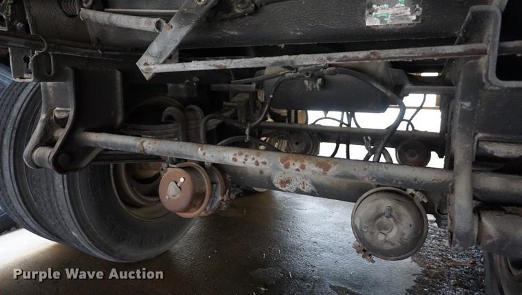 image for item DB0451 1991 Monon MG3-30-ST-48W dry van trailer