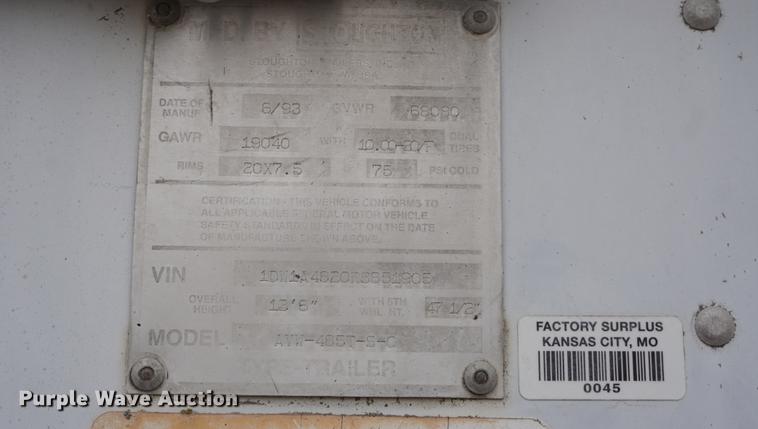 image for item DB0452 1994 Stoughton AVW485TSC dry van trailer