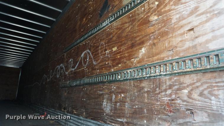 image for item DB0454 1994 Freuhauf FBHLP915NF248W dry van trailer