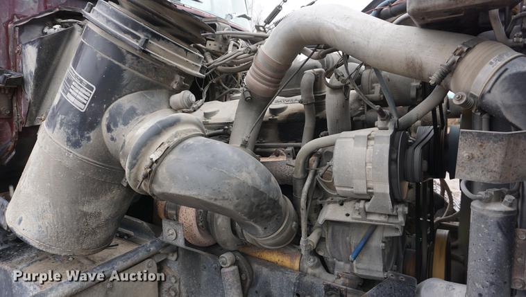 image for item DB0459 1989 Ford LTL9000 semi truck