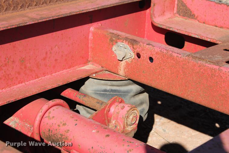 image for item DB5172 1997 Talbert TDW-35SA-HRG-1-T1 lowboy equipment trailer