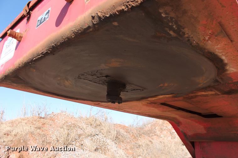 image for item DB5172 1997 Talbert TDW-35SA-HRG-1-T1 lowboy equipment trailer