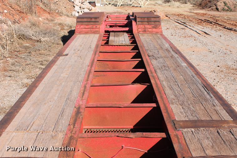 image for item DB5172 1997 Talbert TDW-35SA-HRG-1-T1 lowboy equipment trailer