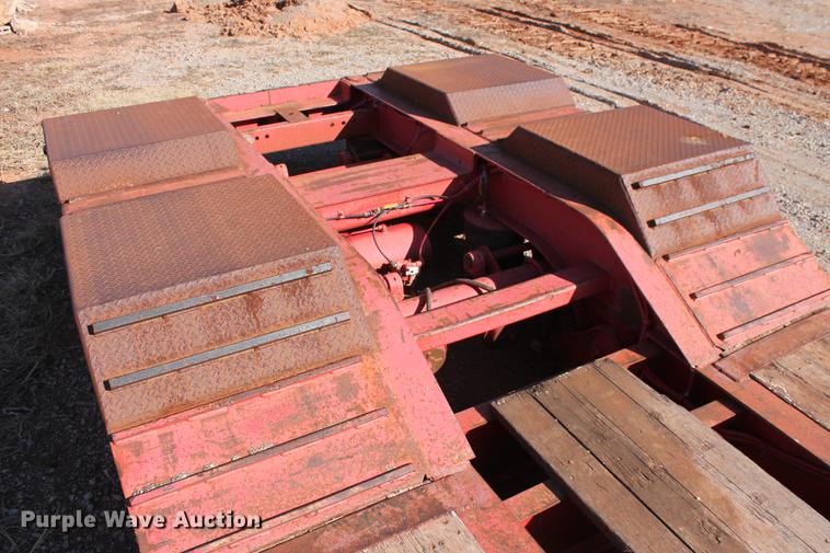 image for item DB5172 1997 Talbert TDW-35SA-HRG-1-T1 lowboy equipment trailer