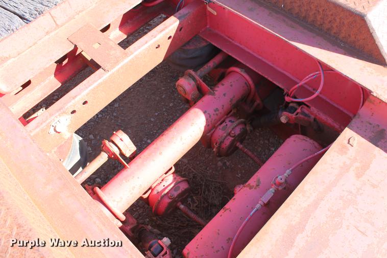 image for item DB5172 1997 Talbert TDW-35SA-HRG-1-T1 lowboy equipment trailer