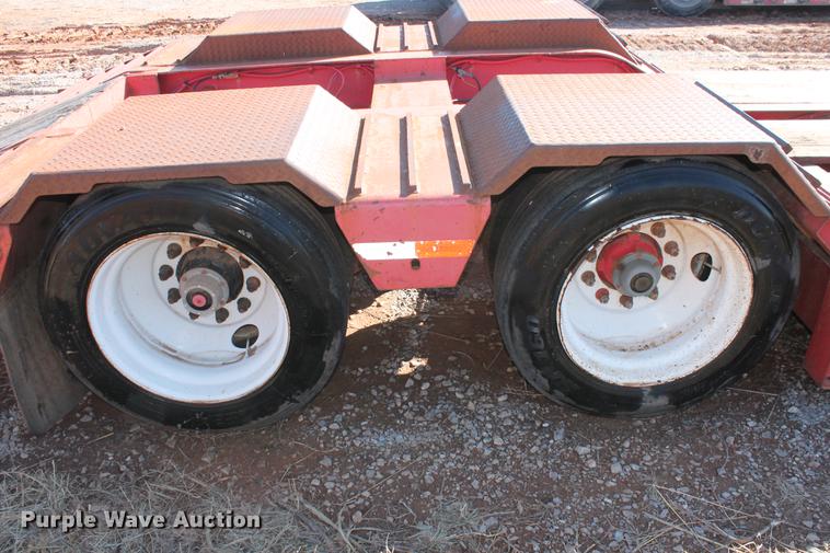 image for item DB5172 1997 Talbert TDW-35SA-HRG-1-T1 lowboy equipment trailer