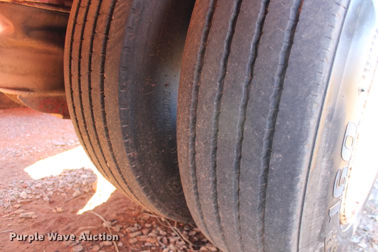 image for item DB5172 1997 Talbert TDW-35SA-HRG-1-T1 lowboy equipment trailer