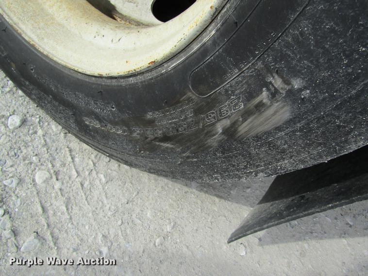 image for item DB5950 2002 Utility curtain side dry van trailer