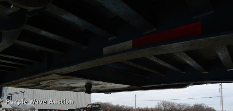 image for item DB5950 2002 Utility curtain side dry van trailer