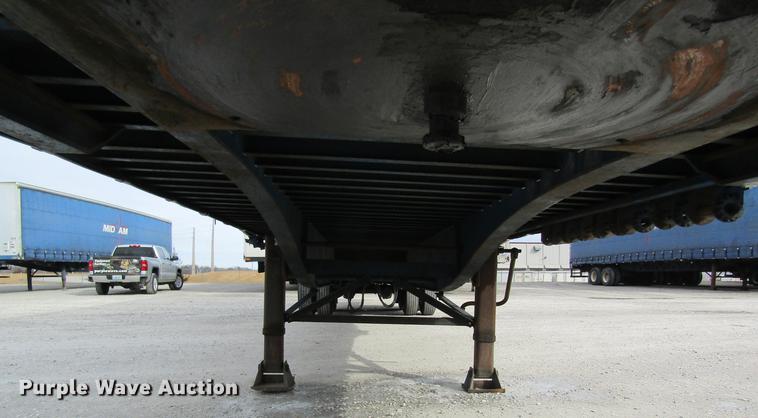 image for item DB5950 2002 Utility curtain side dry van trailer