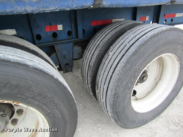 image for item DB5950 2002 Utility curtain side dry van trailer