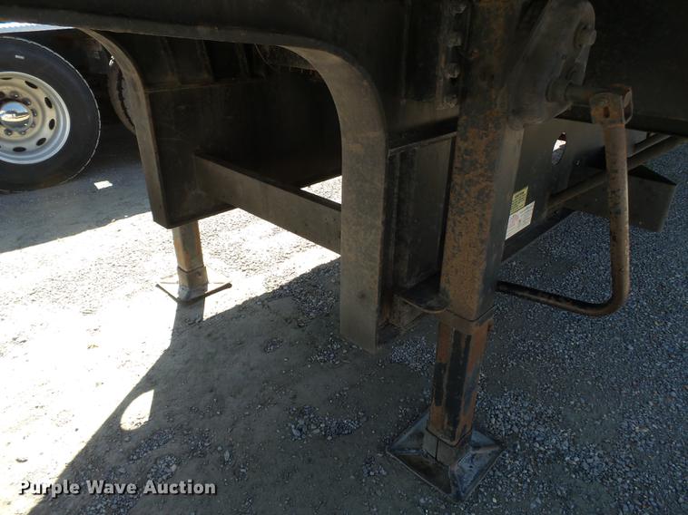 image for item DB7191 1998 Transcraft DTL-2000 equipment trailer