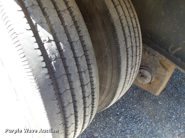 image for item DB7191 1998 Transcraft DTL-2000 equipment trailer