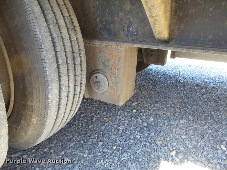 image for item DB7191 1998 Transcraft DTL-2000 equipment trailer