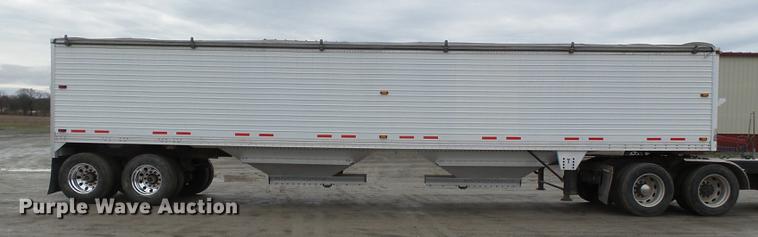 image for item DB7201 2009 Timpte double hopper bottom grain trailer
