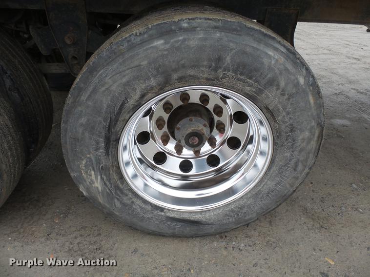 image for item DB7201 2009 Timpte double hopper bottom grain trailer