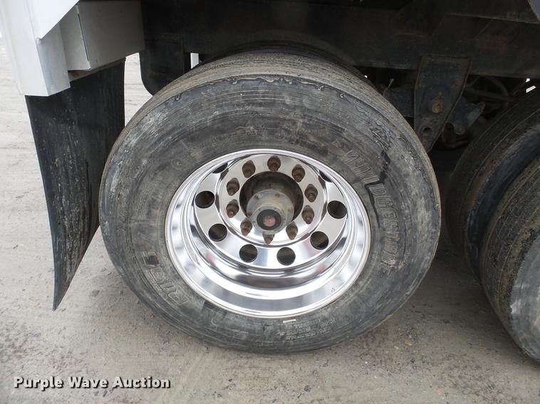 image for item DB7201 2009 Timpte double hopper bottom grain trailer