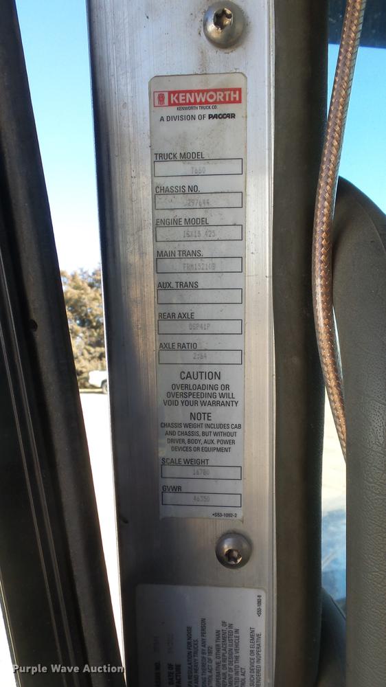 image for item DC0658 2012 Kenworth T660 semi truck