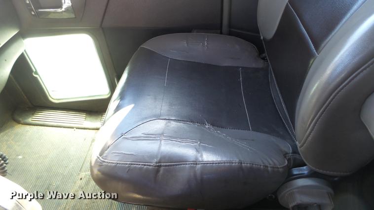 image for item DC0658 2012 Kenworth T660 semi truck