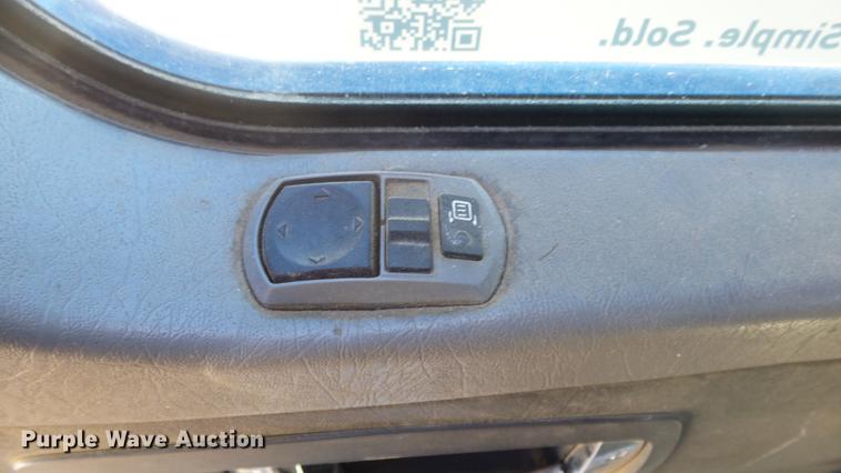 image for item DC0658 2012 Kenworth T660 semi truck