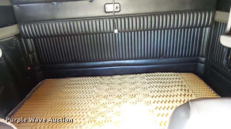 image for item DC0658 2012 Kenworth T660 semi truck