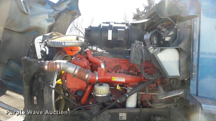 image for item DC0658 2012 Kenworth T660 semi truck