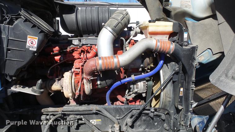 image for item DC0658 2012 Kenworth T660 semi truck