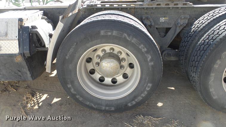 image for item DC0658 2012 Kenworth T660 semi truck